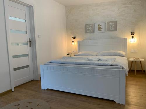 Podhajska Maison | Apartmány ZELENÝ DOM