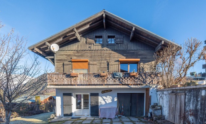 Notre-Dame-de-Bellecombe Appartement | Appartement "Les Rocailles" avec vue sur les montagnes, terrasse privée et Wi-Fi