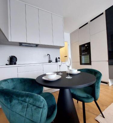 Kosice Old Town Appartement | Apartman Zoku s private garage parking free