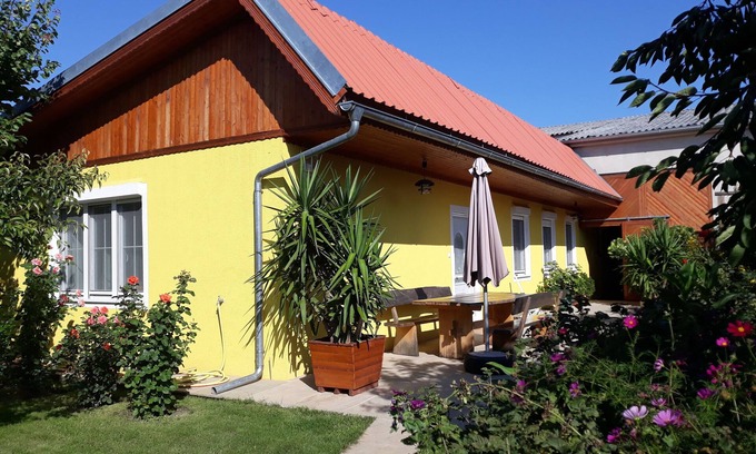 Sankt Andra am Zicksee Appartement | Apartments Sattler 3 | handicapped accessible | pets | family-friendly