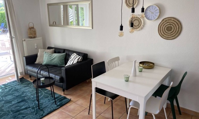 Ludwigshafen Appartement | Apartamento con piscina