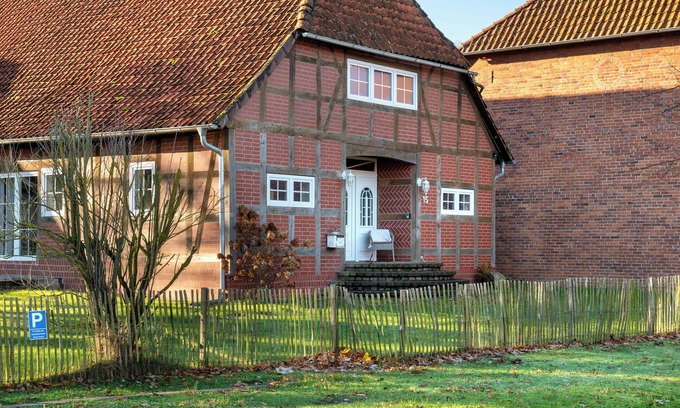 Region Hannover District Appartement | Appartement "Nordlichterhof" avec jardin privé et Wi-Fi