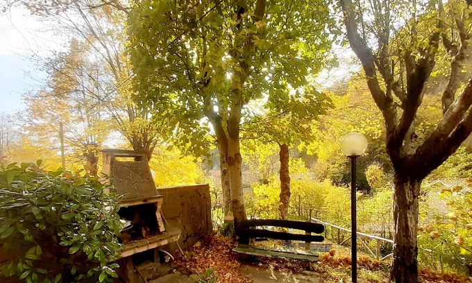 Maresca Appartement | Apartment "Casa Rosanna" with Garden