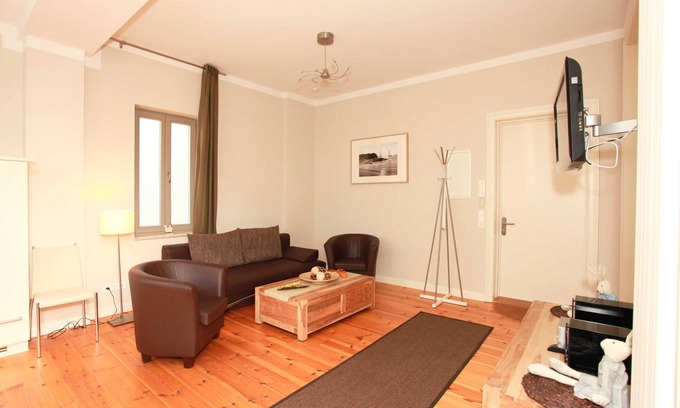 Warnemuende Appartement | Appartement 2 - Appartement dans la villa de ville (TD)