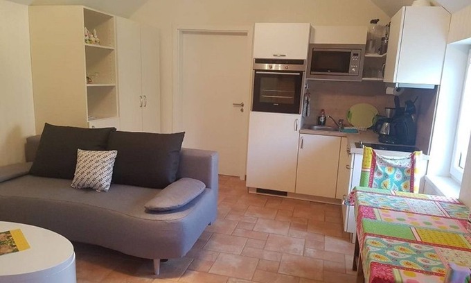 Byhleguhre Appartement | Apartment 2, bedroom, living room with kitchen, shower/WC, terrace - Spreewald-Ferienwohnung Keym