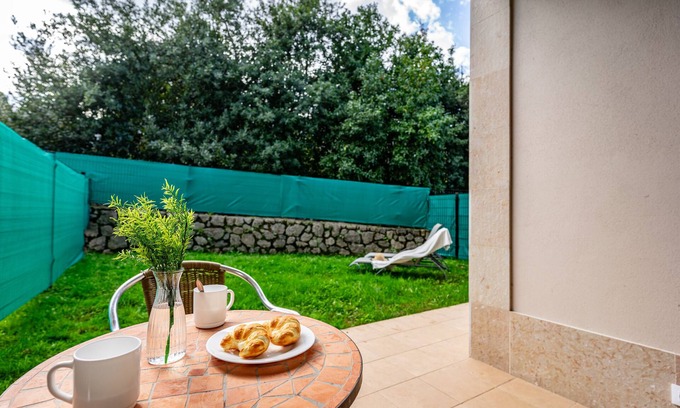 Llanes Appartement | Appartement '2 Jardin 1 - Toró' avec vue montagne et jardin privé
