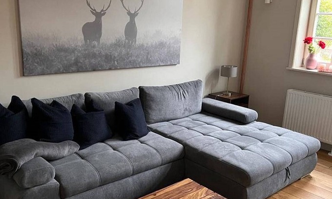 Groß Pankow Appartement | Apartment '2 Perleberg' with Private Terrace, Shared Garden and Wi-Fi