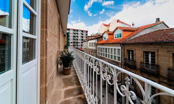 Ourense Appartement | Apartment 2 Rooms 2 Bathrooms