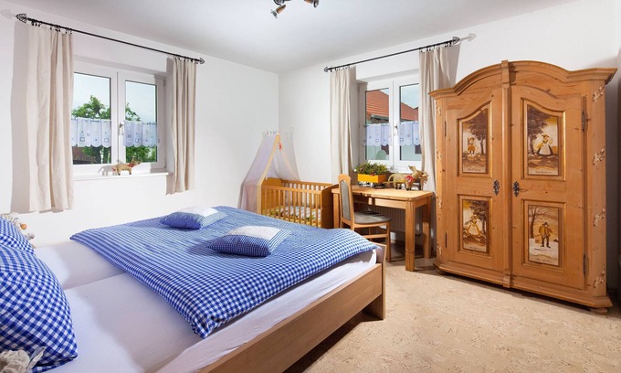 Laufen Appartement | Apartment 2 Untersberg 110 sqm up to 4 pers., 2 bedrooms, eat-in kitchen, balcony