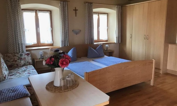 Rottau Appartement | Apartment 2 with balcony, up to 2 pers.