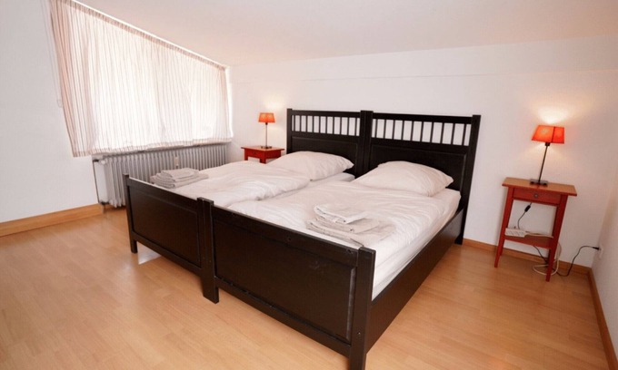 Weil am Rhein Appartement | Apartment '2' with Shared Terrace, Balcony and Wi-Fi