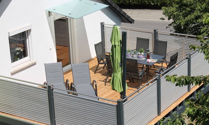 Beuren Appartement | Apartment '2' with Shared Terrace, Balcony and Wi-Fi