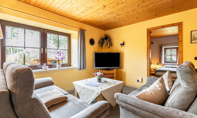 Ostrohe Appartement | Appartement "2" avec terrasse partagée et Wi-Fi