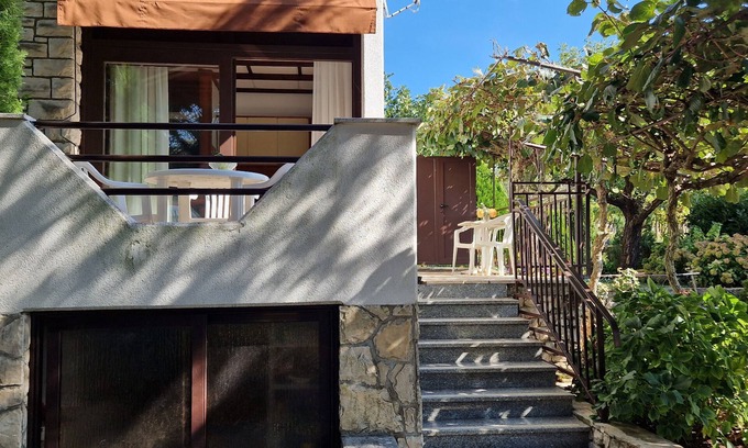 Strmac Appartement | Apartment 2390/159133 (Istria - Labin), 6000m from the beach