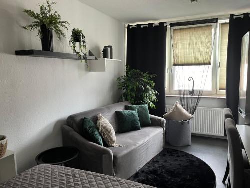 Nordend-Ost Appartement | APARTMENT 24h CHECK IN - MODERN APARTMENT - STUDIO IN GOOD LOCATED - KLEIN aber FEIN in METROPOLE FRANKFURT