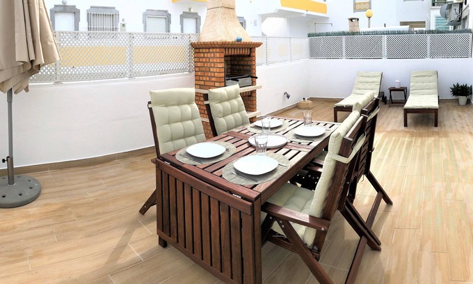 Altura Appartement | Appartement à 250 mètres de la plage d'Altura avec terrasse, barbecue, A / C et Internet