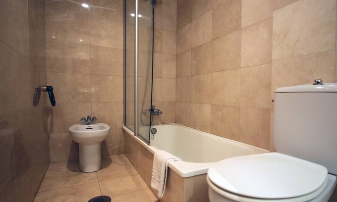 L'Estartit Appartement | APPARTEMENT (3 ADULTES + 2 ENFANTS) VUE PISCINE
