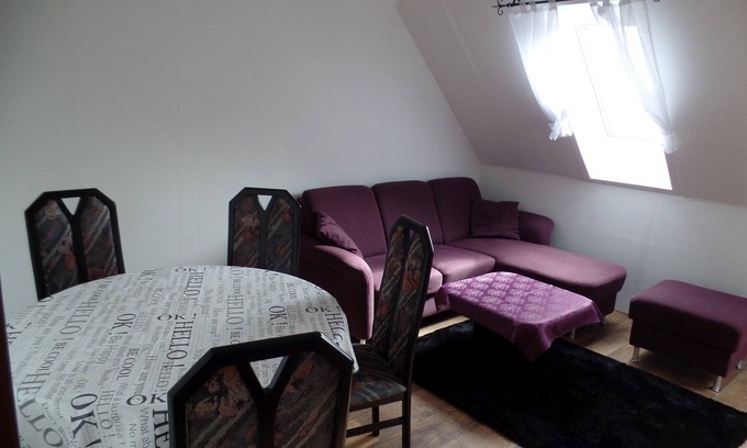 Stickenbuttel Appartement | Apartment '3-Raum' with Shared Terrace and Wi-Fi