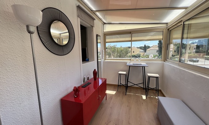 Gruissan Appartement | Appartement 4 pers secteur Grazel proche plage, port, commerces