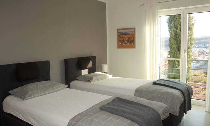 Loerrach Appartement | Apartment 47qm mit Küche, 2 Schlafzimmer, max. 3 Personen