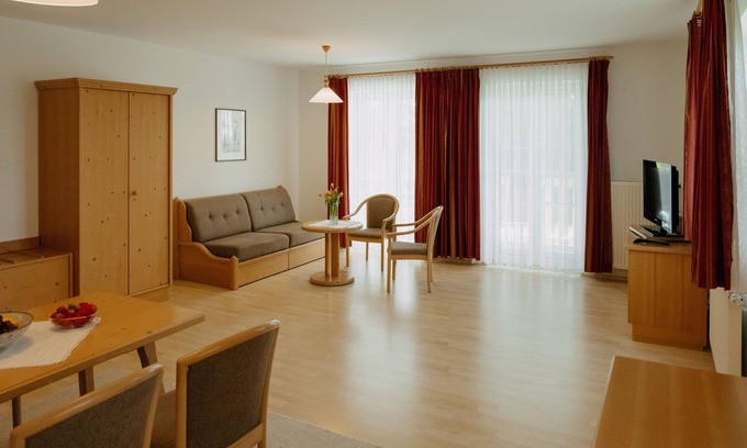 Witzmannsberg Appartement | Appartement-6 im OG-Balcon-Salle de bain privée séparée