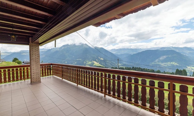 Hauteluce Appartement | Apartment '7 Personnes' with Mountain View