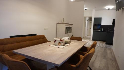 Neuhofen an der Krems Appartement | Apartment Am Weißenberg 2