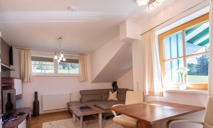 Schildlehen Autre | Apartment/apartment, shower, toilet, balcony - Pension Stoffenbauer