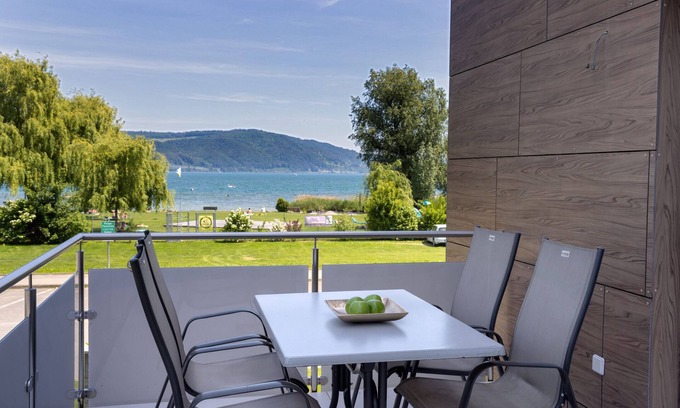 Bodman-Ludwigshafen Appartement | Appartement "Aachhorn" avec vue sur le lac, terrasse partagée et Wi-Fi