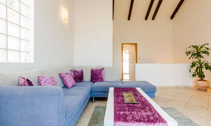 Cavtat Appartement | Apartment Alba- Duplex Two Bedroom Apartment with Shared Pool and Sea View