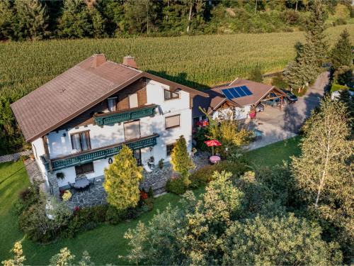 Agsdorf Appartement | Apartment Alpenrose Apartment 3 by Interhome