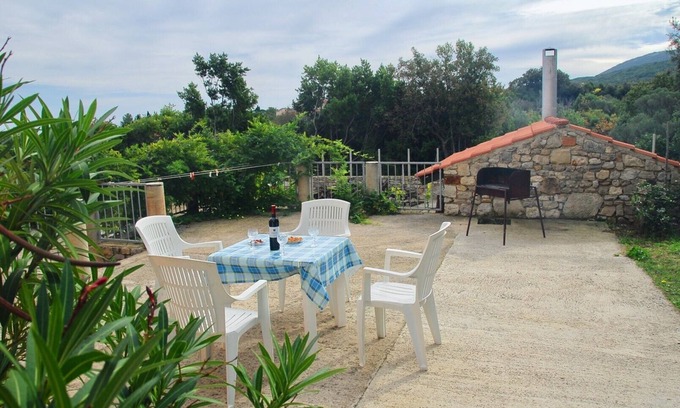 Nerezine Appartement | Apartment ALYA with large terrace and sea view 300m from the beach