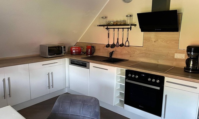 Apen Appartement | Apartment "Am Dörpshus" - apartment/apartment, bath, WC, 3 bedrooms