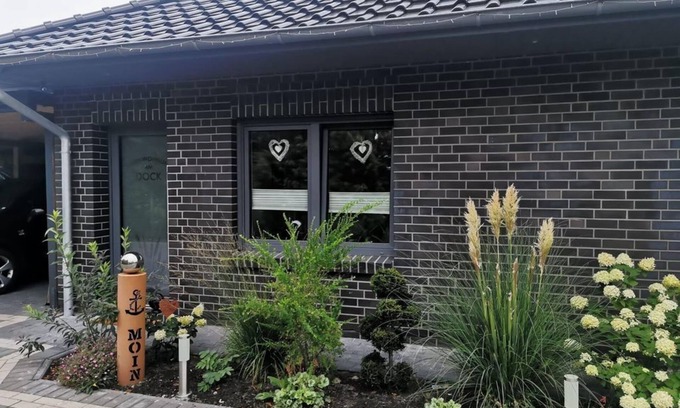 Augustfehn Appartement | Apartment "Am Dock" - apartment/apartment, bathroom, WC, 2 bedrooms