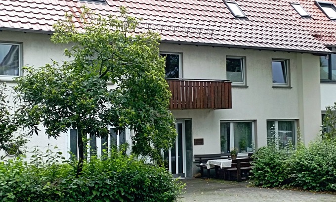 Bad Wuennenberg Appartement | Appartement 'Am Kirchplatz' avec terrasse privée et Wi-Fi