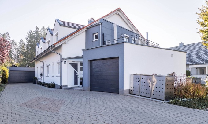 Bad Duerrheim Appartement | Appartement 'Am Salinensee' avec balcon et Wi-Fi