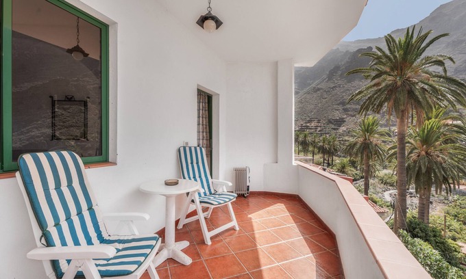 Valle Gran Rey Appartement | Apartment 'Apartamento Nayara B' with Sea View, Shared Terrace and Wi-Fi