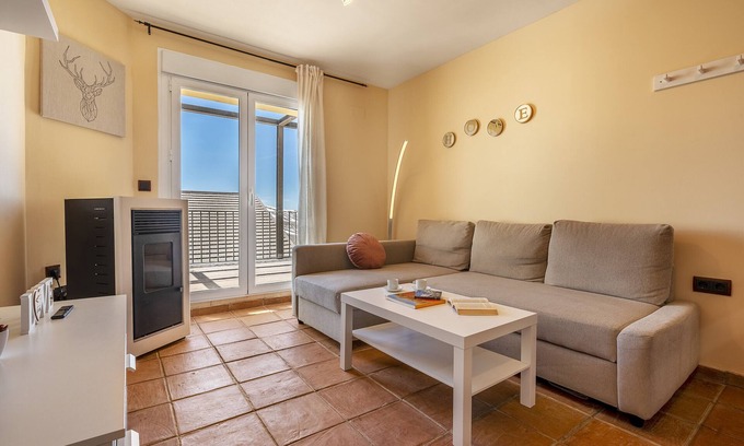 Pradollano Appartement | Appartement 'Apartamento Deluxe Con Terraza 31 D' avec vue sur la montagne, terrasse privée et Wi-Fi