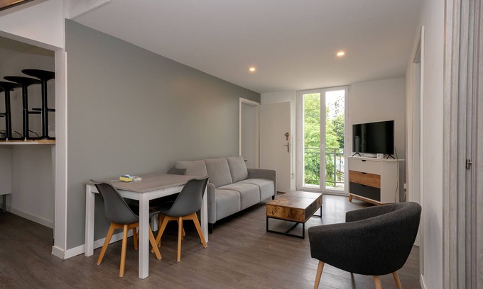 Cognin Appartement | Apartment 'Appartement T5' with Balcony and Wi-Fi