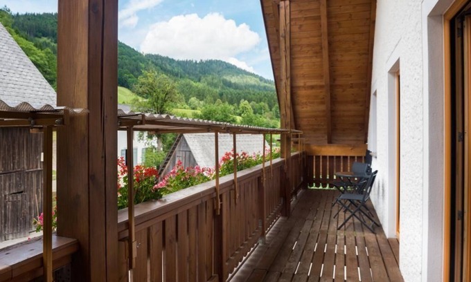 Goestling an der Ybbs Appartement | Appartement Steinkogl 80m² avec balcon. Sauna dans la maison.