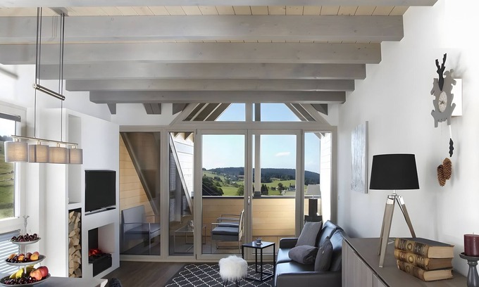 Ibach Appartement | Apartment 'Atemlos' with Spa Area and Mountain View