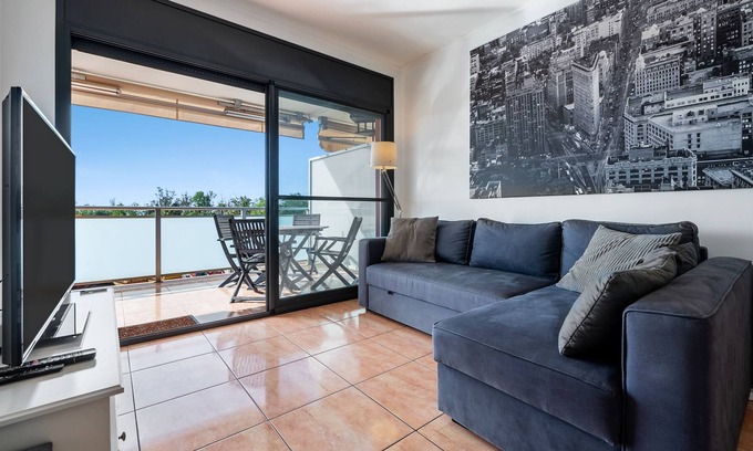 L'Eucaliptus Appartement | Apartment "Ático Eucaliptus" with Sea View, Terraces & Wi-Fi