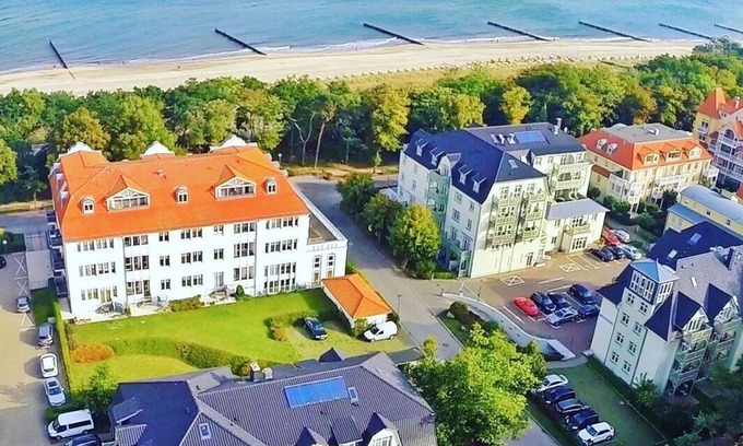 Ostseebad Kuhlungsborn Appartement | Apartment B 34, 50 m to the Baltic Sea beach, elevator, Dec./2024 renovated.
