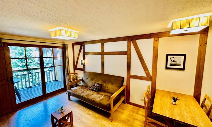 Saint-Lary-Soulan Appartement | Apartment Balcony With Indoor Swimming Pool Sauna Hammam Village Center
