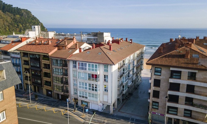 Zarautz Appartement | Appartement Bañeru 1 - Maison au centre de Zarautz, à 1 min. de la plage by Egona
