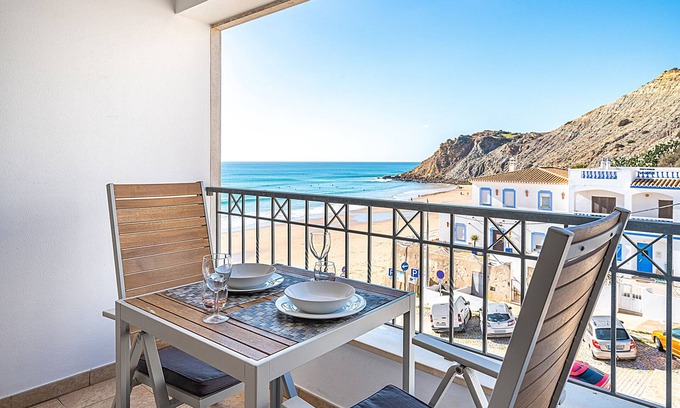 Burgau Appartement | Appartement 'Beach Apt 1' avec vue sur la mer, Wi-Fi et climatisation