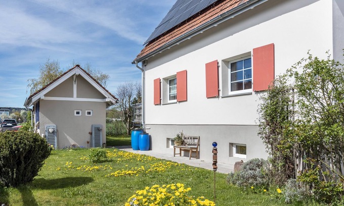 Huefingen Appartement | Appartement 'Behagliche Wohnung Hüfingen' avec Wi-Fi