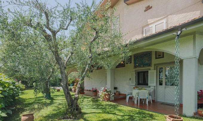 Massa Appartement | Apartment Bernardini by Interhome