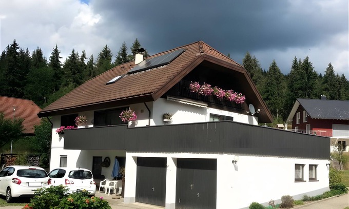 Blasiwald Appartement | Appartement "Bienek" avec vue sur les montagnes, jardin partagé et Wi-Fi