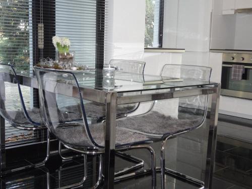 Morgensternsheide Appartement | Apartment Black & White Neuss